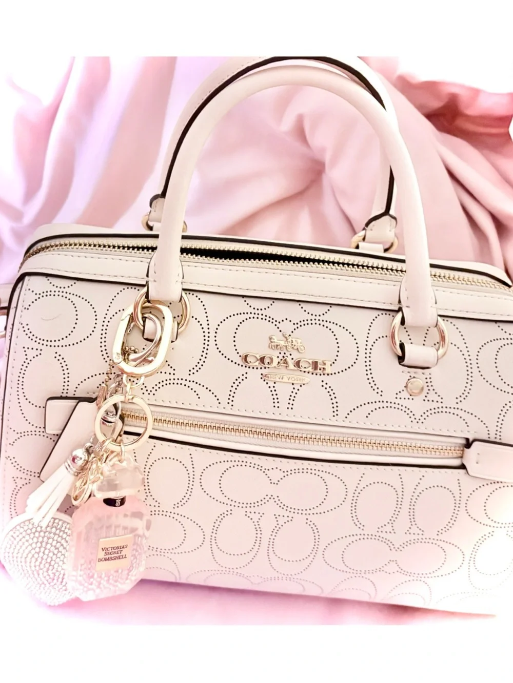 Coach off white Leather Perforated Signature Satchel with Gold Hardware - Picture 2 of 2